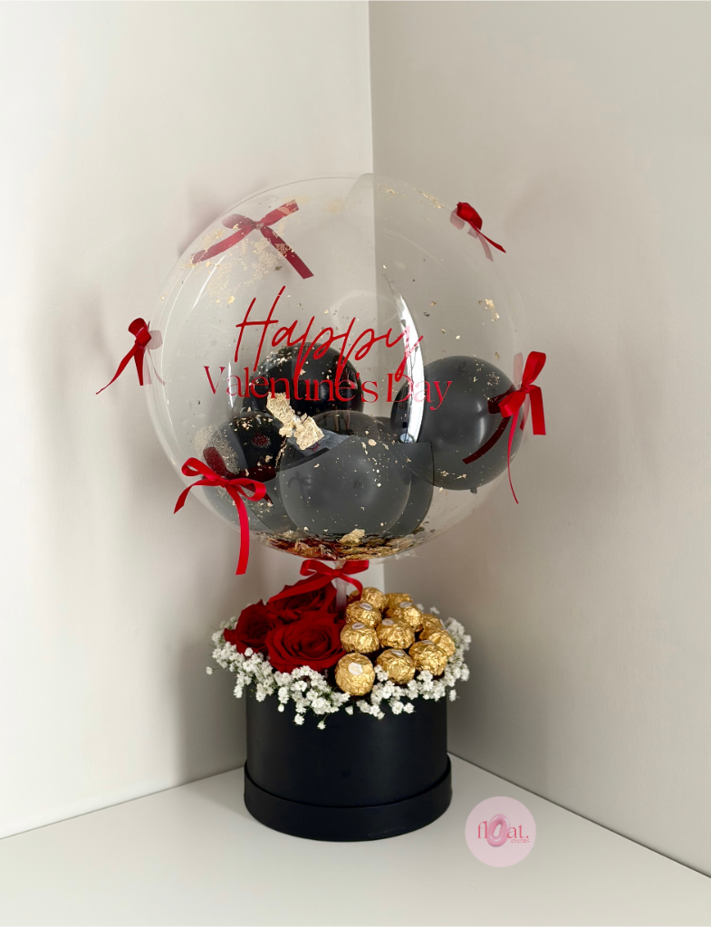 Deluxe Valentine Balloon & Roses Bouquet